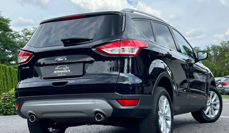FORD   Kuga     150 KM    Manualna    FWD (przód)    Czarny full