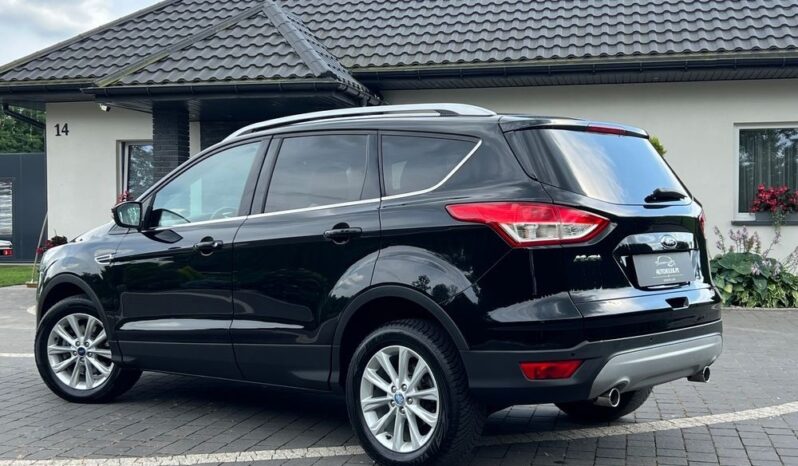 FORD   Kuga     150 KM    Manualna    FWD (przód)    Czarny full