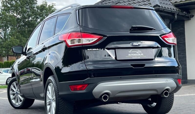 FORD   Kuga     150 KM    Manualna    FWD (przód)    Czarny full