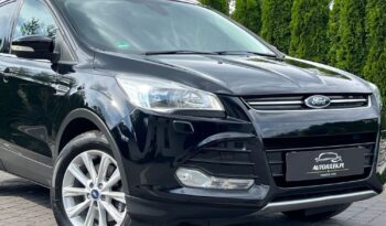 FORD   Kuga     150 KM    Manualna    FWD (przód)    Czarny full