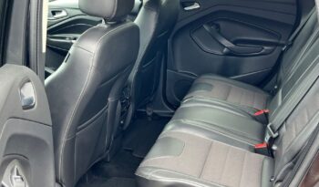 FORD   Kuga     150 KM    Manualna    FWD (przód)    Czarny full