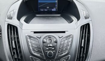 FORD   Kuga     150 KM    Manualna    FWD (przód)    Czarny full