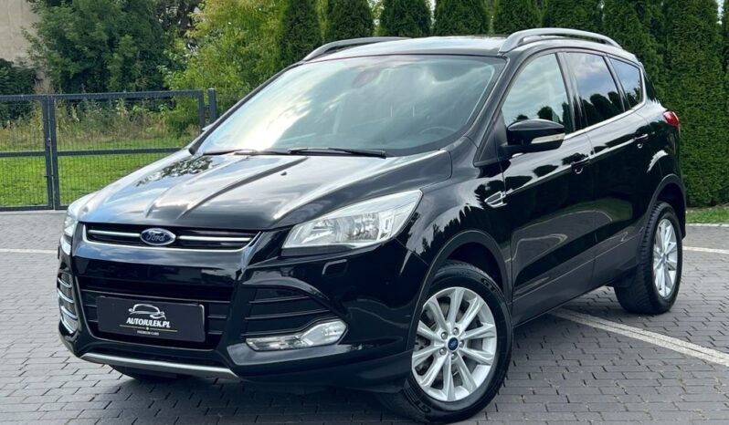 FORD   Kuga     150 KM    Manualna    FWD (przód)    Czarny full