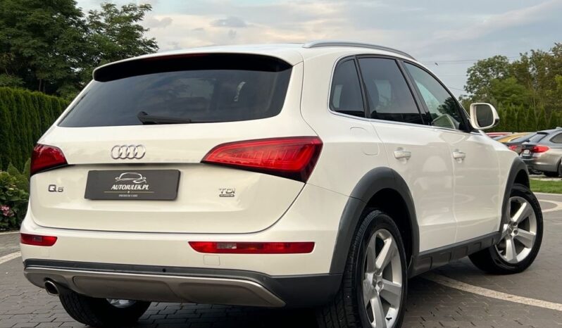 AUDI   Q5     177 KM    Automatyczna    4×4 (stały)    Biały full