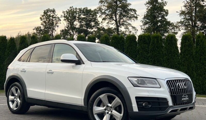 AUDI   Q5     177 KM    Automatyczna    4×4 (stały)    Biały full