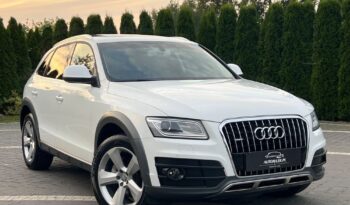 AUDI   Q5     177 KM    Automatyczna    4×4 (stały)    Biały full