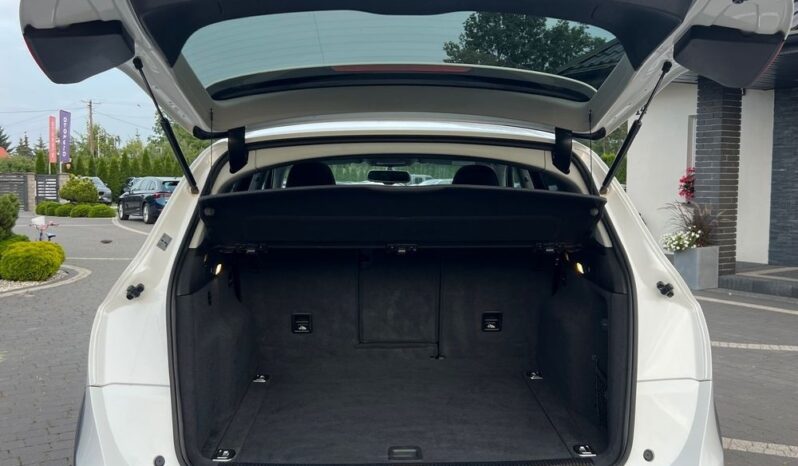 AUDI   Q5     177 KM    Automatyczna    4×4 (stały)    Biały full