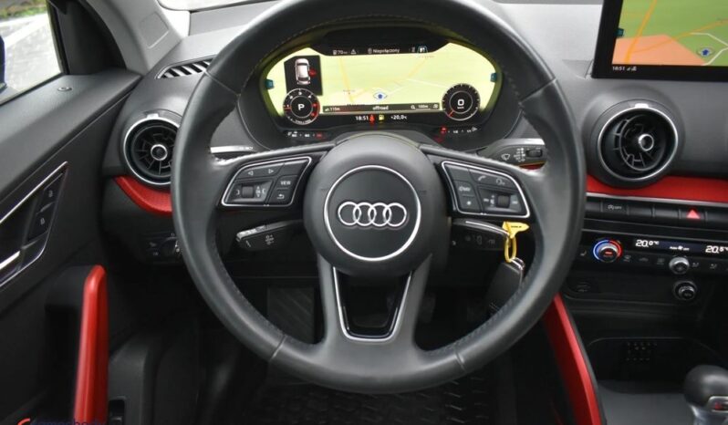 AUDI   Q2     150 KM    Automatyczna    4×4 (doł. automatycznie)    Czarny full