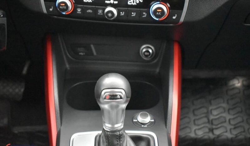 AUDI   Q2     150 KM    Automatyczna    4×4 (doł. automatycznie)    Czarny full
