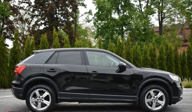 AUDI   Q2     150 KM    Automatyczna    4×4 (doł. automatycznie)    Czarny full
