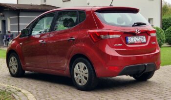 HYUNDAI ix20  | FWD (przód) | Manualna | 90 KM | Bordowy full