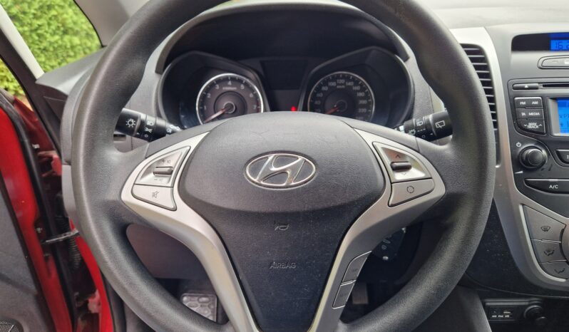 HYUNDAI ix20  | FWD (przód) | Manualna | 90 KM | Bordowy full