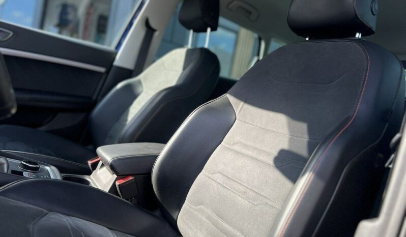 SEAT Ateca  | FWD (przód) | Manualna | 150 KM | Niebieski full
