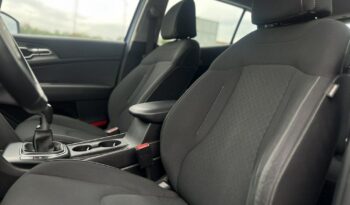 KIA Sportage  | FWD (przód) | Manualna | 150 KM | Niebieski full