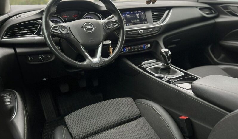 OPEL Insignia  | FWD (przód) | Manualna | 136 KM | Czarny full