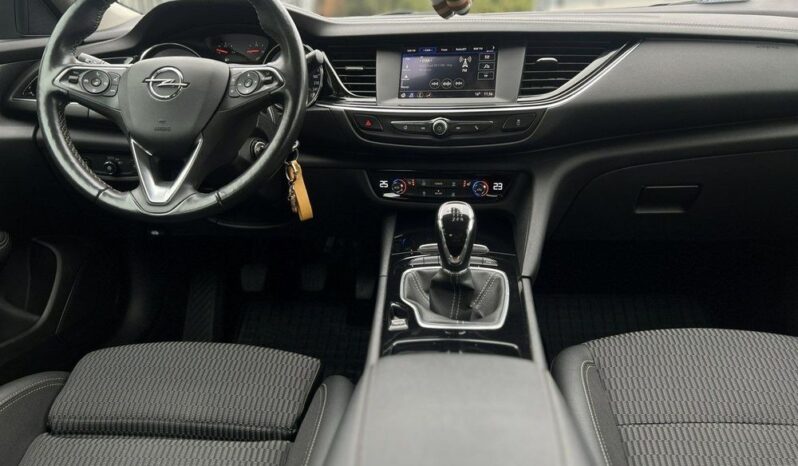 OPEL Insignia  | FWD (przód) | Manualna | 136 KM | Czarny full