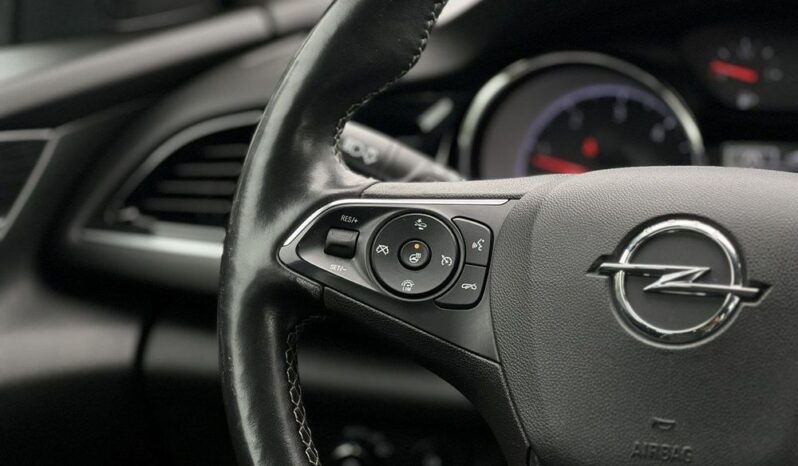 OPEL Insignia  | FWD (przód) | Manualna | 136 KM | Czarny full