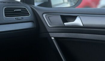 VOLKSWAGEN Golf  | FWD (przód) | Manualna | 115 KM | Srebrny full