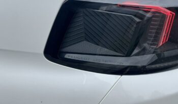 PEUGEOT 5008  | FWD (przód) | Automatyczna | 179 KM | Biały full
