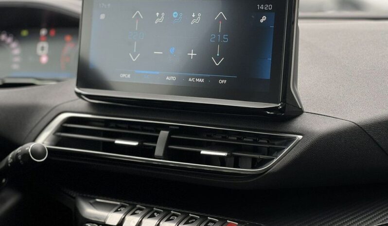PEUGEOT 5008  | FWD (przód) | Automatyczna | 179 KM | Biały full