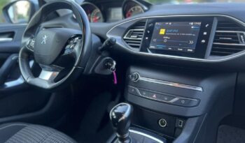 PEUGEOT 308  | FWD (przód) | Manualna | 130 KM | Srebrny full