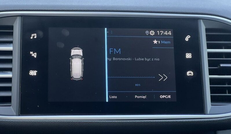 PEUGEOT 308  | FWD (przód) | Manualna | 130 KM | Srebrny full