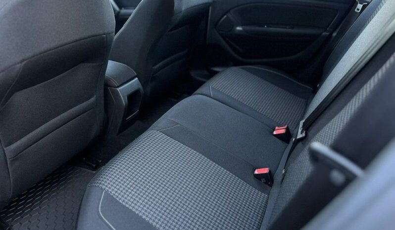 PEUGEOT 308  | FWD (przód) | Manualna | 130 KM | Srebrny full