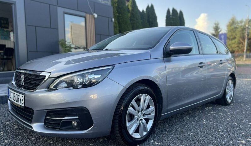 PEUGEOT 308  | FWD (przód) | Manualna | 130 KM | Srebrny full