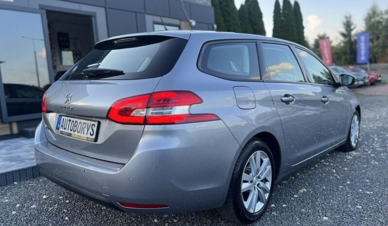 PEUGEOT 308  | FWD (przód) | Manualna | 130 KM | Srebrny full