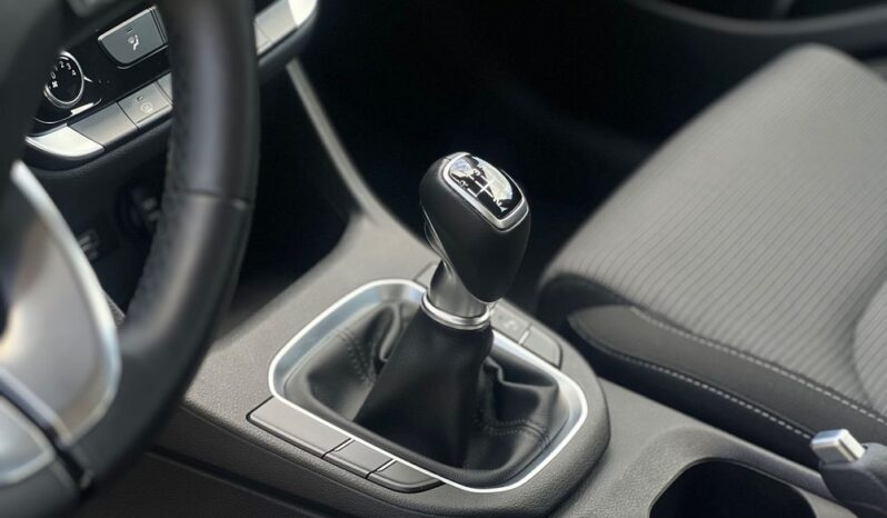 HYUNDAI I30  | FWD (przód) | Manualna | 120 KM | Szary full