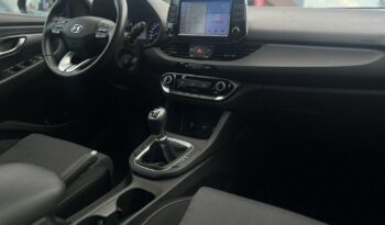 HYUNDAI I30  | FWD (przód) | Manualna | 120 KM | Srebrny full