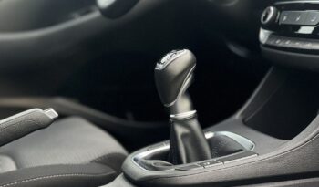 HYUNDAI I30  | FWD (przód) | Manualna | 120 KM | Srebrny full