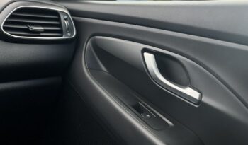 HYUNDAI I30  | FWD (przód) | Manualna | 120 KM | Srebrny full