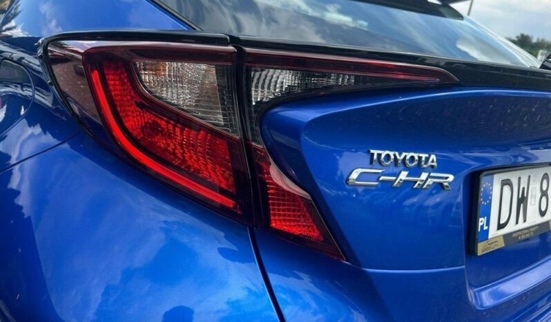 TOYOTA C-HR | FWD (przód) | Manualna | 116 KM | Niebieski full