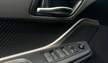 TOYOTA C-HR | FWD (przód) | Manualna | 116 KM | Niebieski full