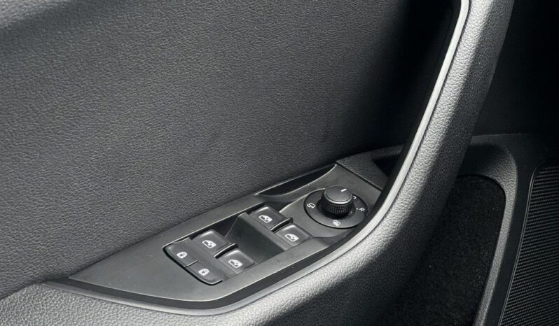SKODA Superb  | 4×4 (doł. automatycznie) | Automatyczna | 190 KM | Czarny full