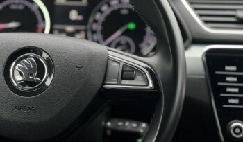SKODA Superb  | 4×4 (doł. automatycznie) | Automatyczna | 190 KM | Czarny full