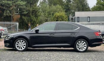 SKODA Superb  | 4×4 (doł. automatycznie) | Automatyczna | 190 KM | Czarny full
