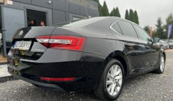 SKODA Superb  | 4×4 (doł. automatycznie) | Automatyczna | 190 KM | Czarny full