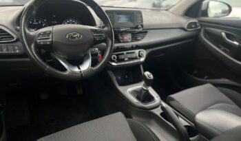HYUNDAI I30  | FWD (przód) | Manualna | 110 KM | Srebrny full