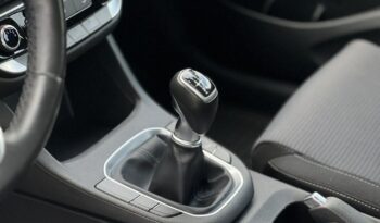 HYUNDAI I30  | FWD (przód) | Manualna | 110 KM | Srebrny full