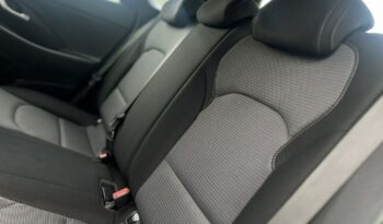 HYUNDAI I30  | FWD (przód) | Manualna | 110 KM | Srebrny full