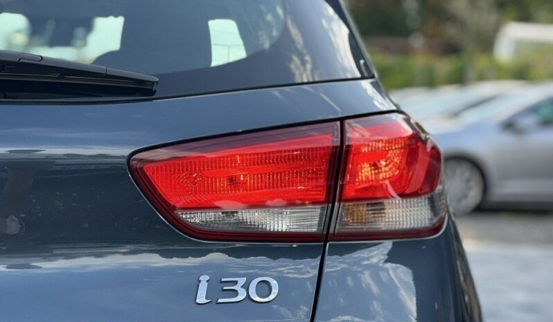 HYUNDAI I30  | FWD (przód) | Manualna | 120 KM | Szary full