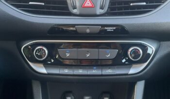 HYUNDAI I30  | FWD (przód) | Manualna | 120 KM | Szary full