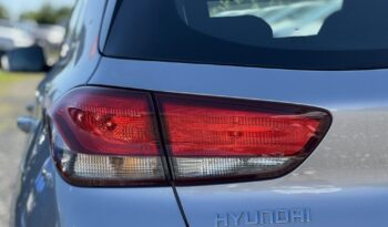 HYUNDAI I30  | FWD (przód) | Manualna | 120 KM | Srebrny full
