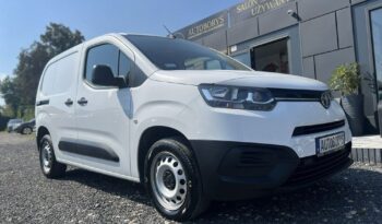 TOYOTA ProAce City | FWD (przód) | Manualna | 102 KM | Biały full