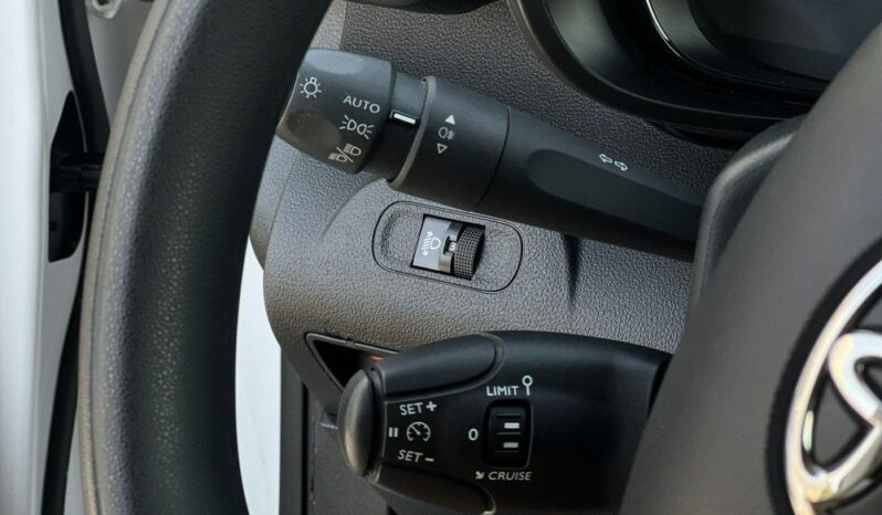 TOYOTA ProAce City | FWD (przód) | Manualna | 102 KM | Biały full