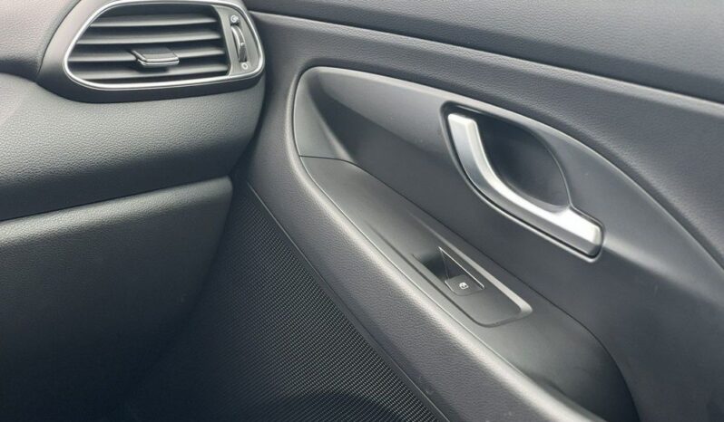 HYUNDAI I30  | FWD (przód) | Manualna | 120 KM | Szary full