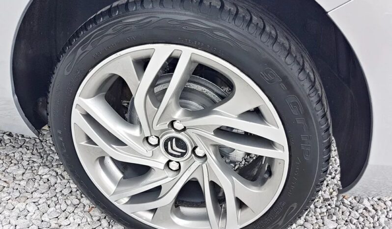 CITROEN C4  | FWD (przód) | Manualna | 120 KM | Srebrny full