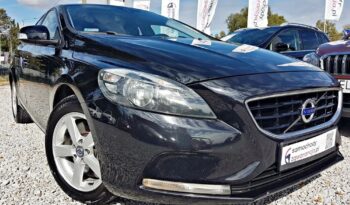 VOLVO V40  | FWD (przód) | Automatyczna | 150 KM | Czarny full